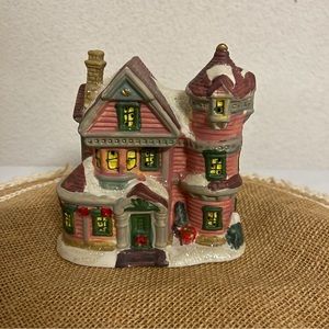 Windham Heights 2005s Snowy Light House light not included